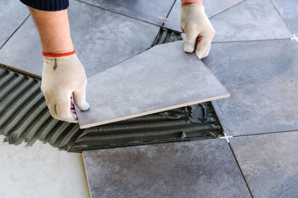 Cracked Tile Replacement Service
